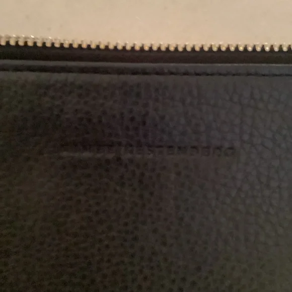 Aimee Kestenberg Black Crossbody Bag - Picture 2 of 6